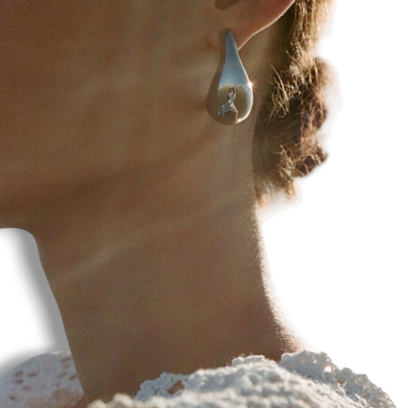 ZARA Teardrop Earrings - Picture 3 of 6